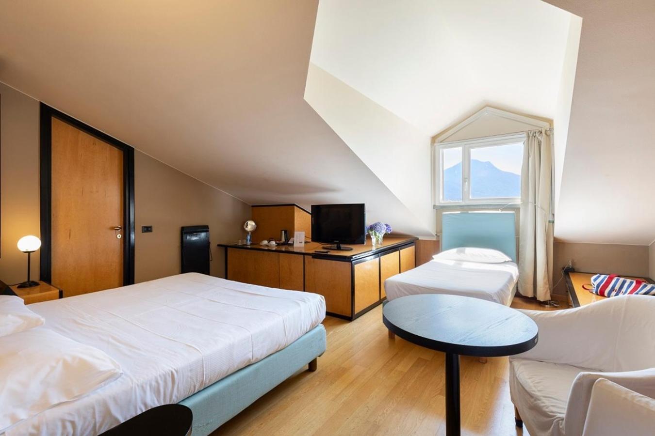 Hotel Ancora Verbania Eksteriør bilde